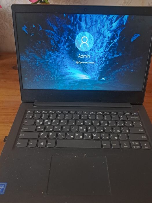Продаётся ноутбук Lenovo