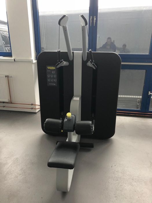 Depozit aparate fitness technogym