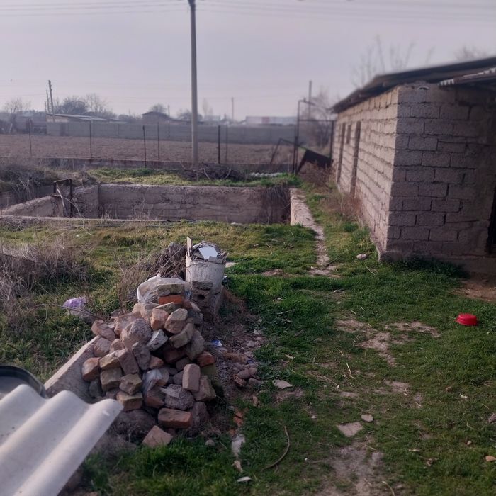 Продаётся дачный участок .