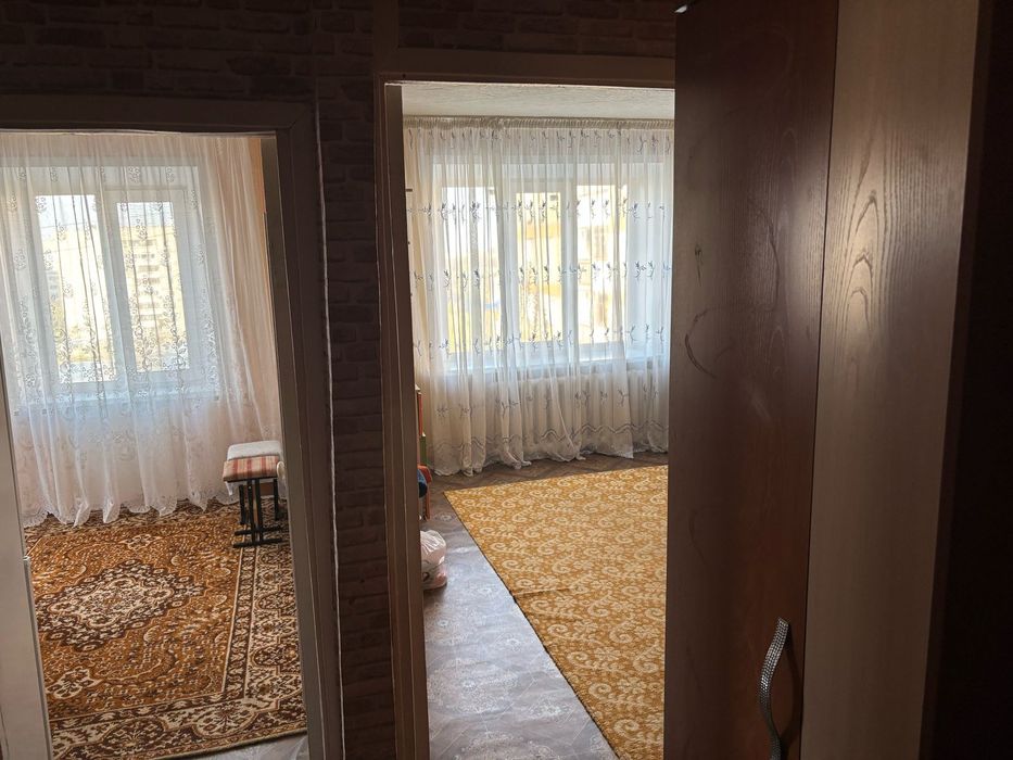 Продам квартиру .