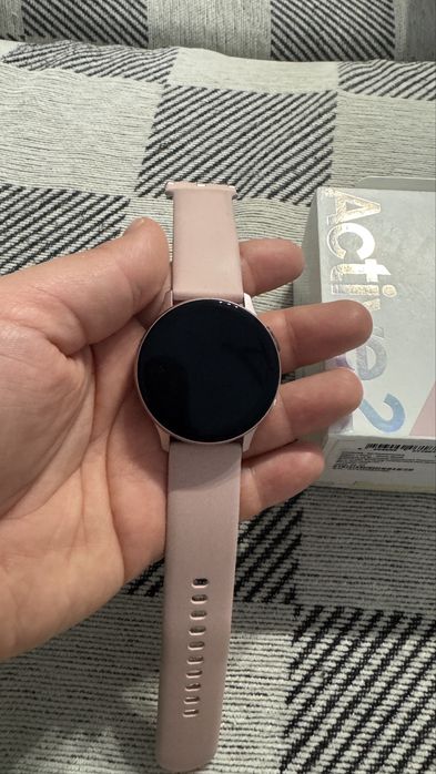 Продам часы samsung active 2