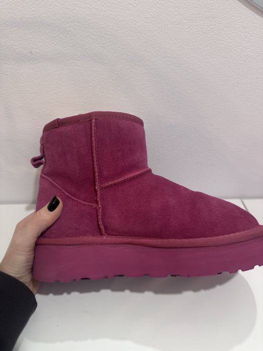 Ghete stil u g g de la Benvenutti, marime 37