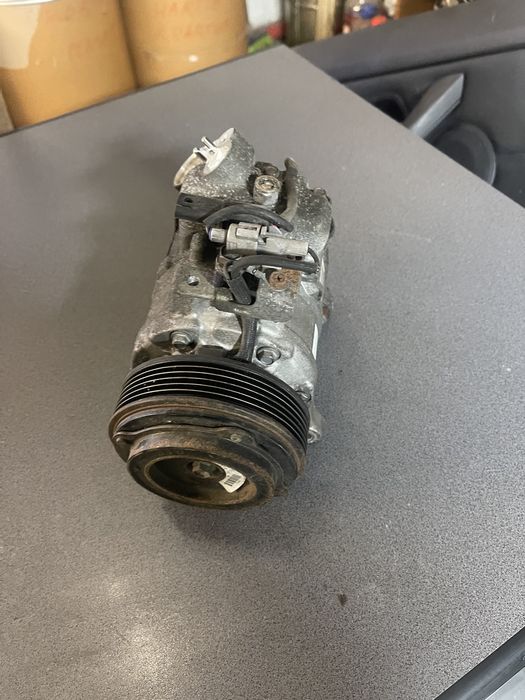 Compresor aer bmw f10 f11 e90 e91 e92 lci 2.0d 184cp n47d20c 2010+