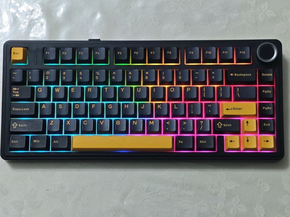 Thunderobot 911s core duo, описание прочитайте