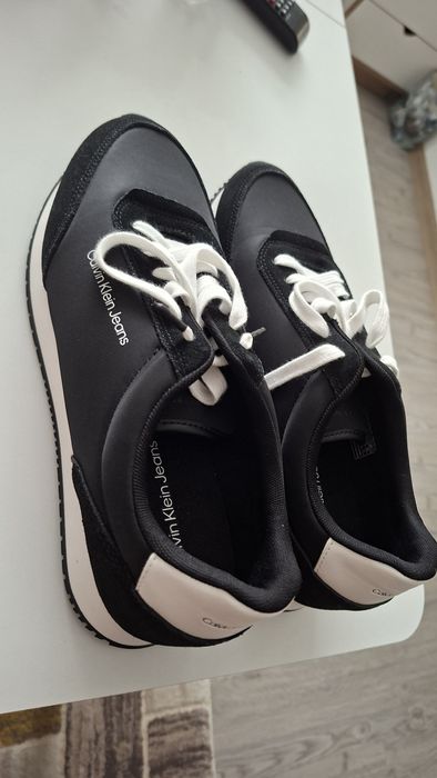 Adidasi Calvin Klein