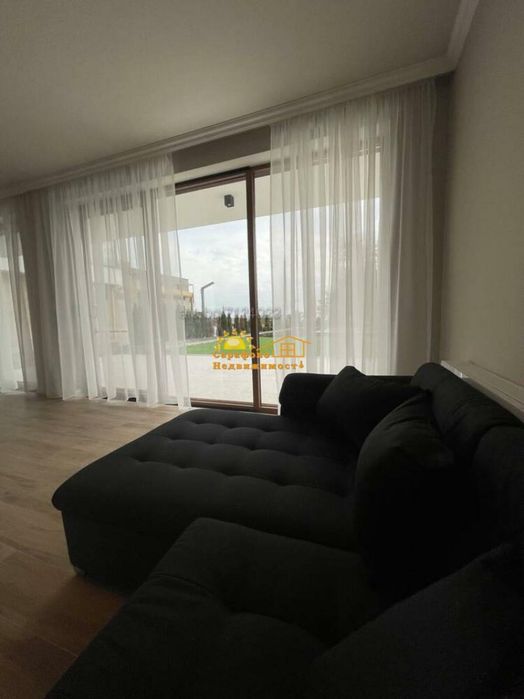 Дава се под наем Къща в Бургас, Сарафово - 230 кв.м за 2493.39 € - Снимка #1