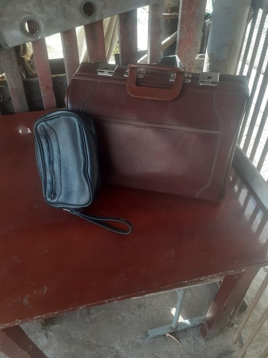 стол 2т  спа набор 15т нов чемоданы нов с ключом 4т