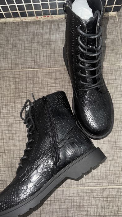 Нови зимни обувки