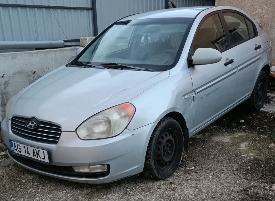 Hyundai accent  2009