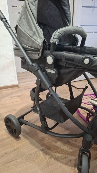 Продам коляску 2 в 1