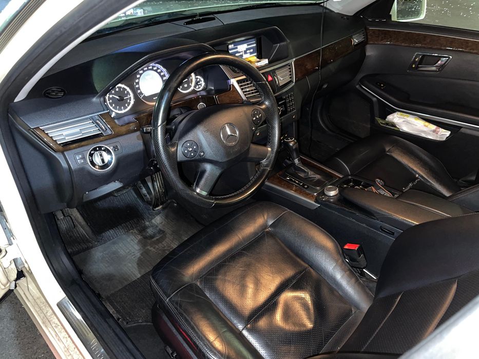 Mercedes W212 E200CDI 2011