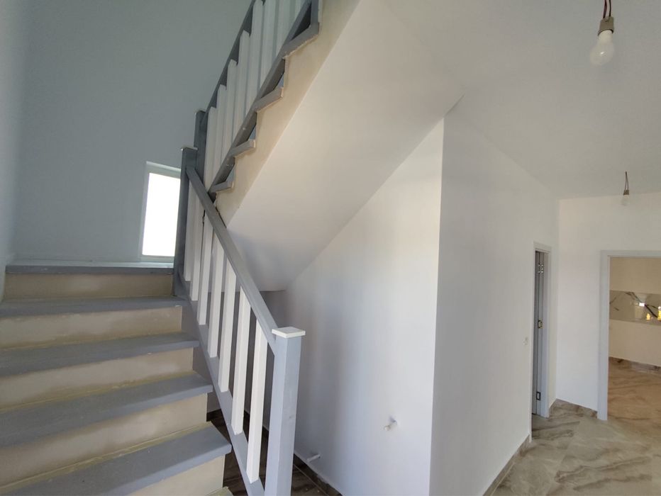 Case vanzare valea lupului 158000 cutva