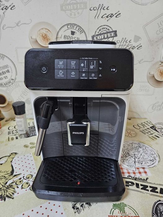 Espressor automat Philips EP1223/00 Seria 1200 Alb in garantie putin folosit 15 bar, spumare, touch, 2 cesti, 12 setari macinare, rasnita ceramica