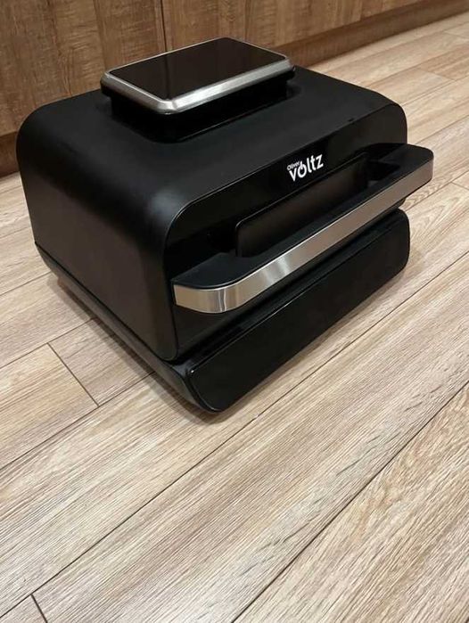 ЧИСТО НОВ! Дигитален Фритюрник Air Fryer & Grill 12в1