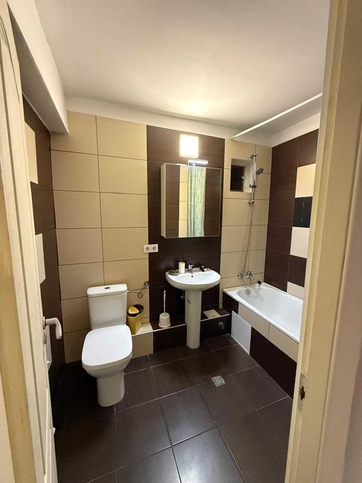 Apartament 3 camere