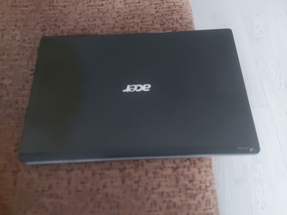 Laptop Acer pentru piese nu se mai aprinde