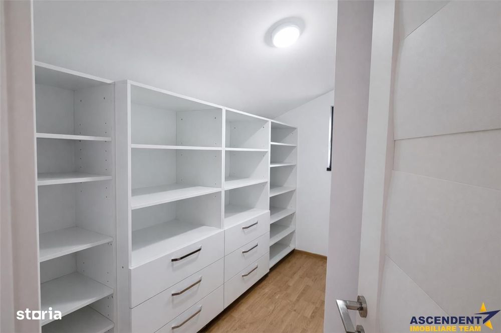 In apreciata prezentare, pe calitativ certificat, Harman, Brasov