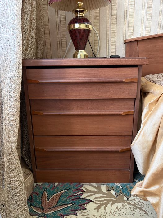Продам кровать и мебель