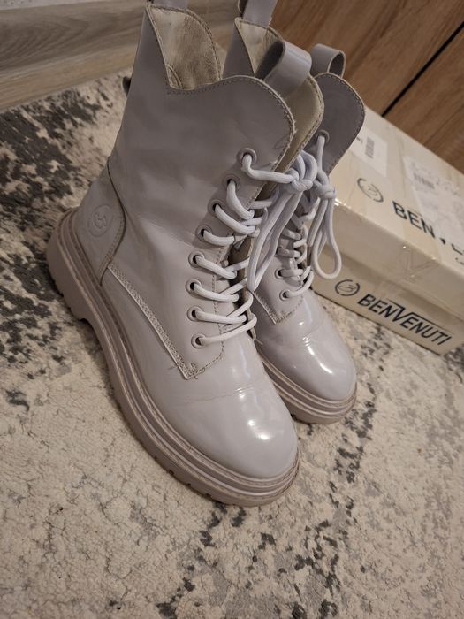 Ghete din piele naturala Benvenutti marimea 38