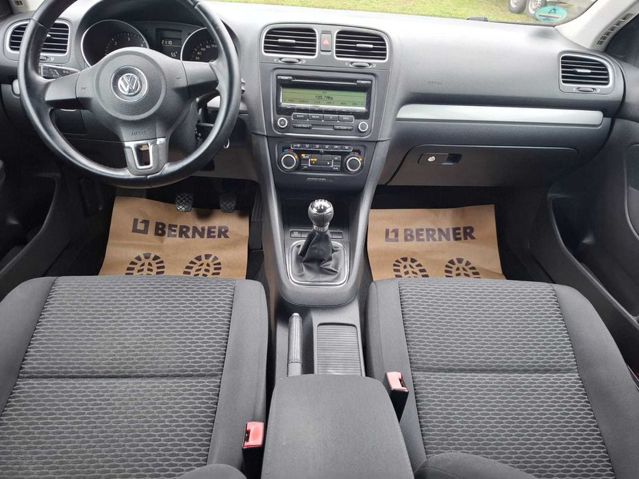 VOLKSWAGEN Golf 2010 — imagine 5