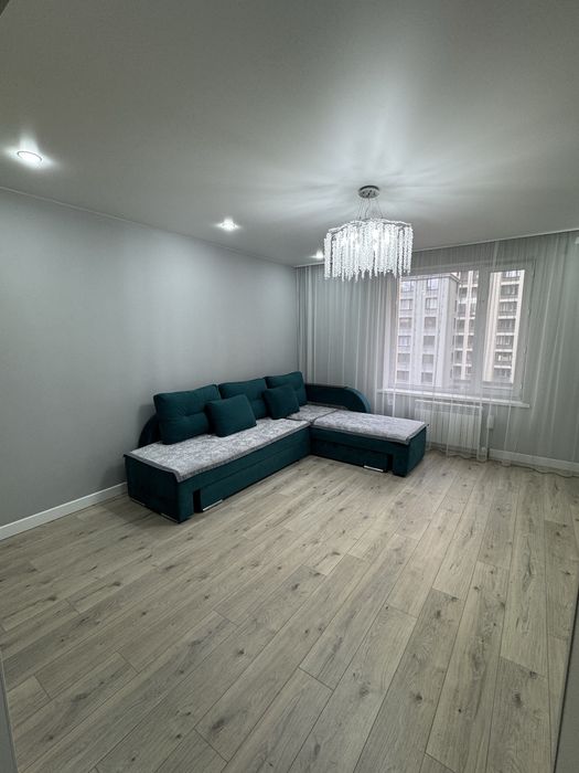 Срочно сдам 3х комн квартиру