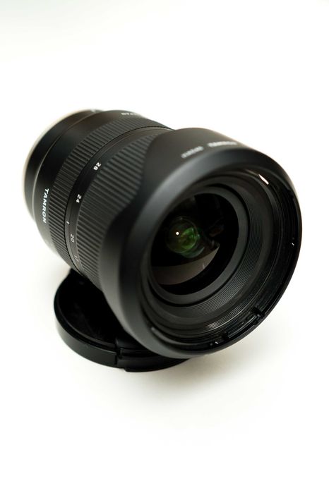 Tamron 17-28 mm f 2.8 pentru Sony