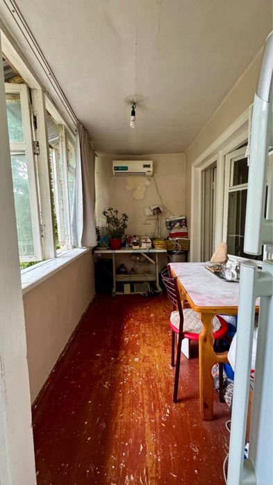 Кара камыш 1/2 Алмазарский район 1-2 х квартира 5 этажный,дом 3-этаж.