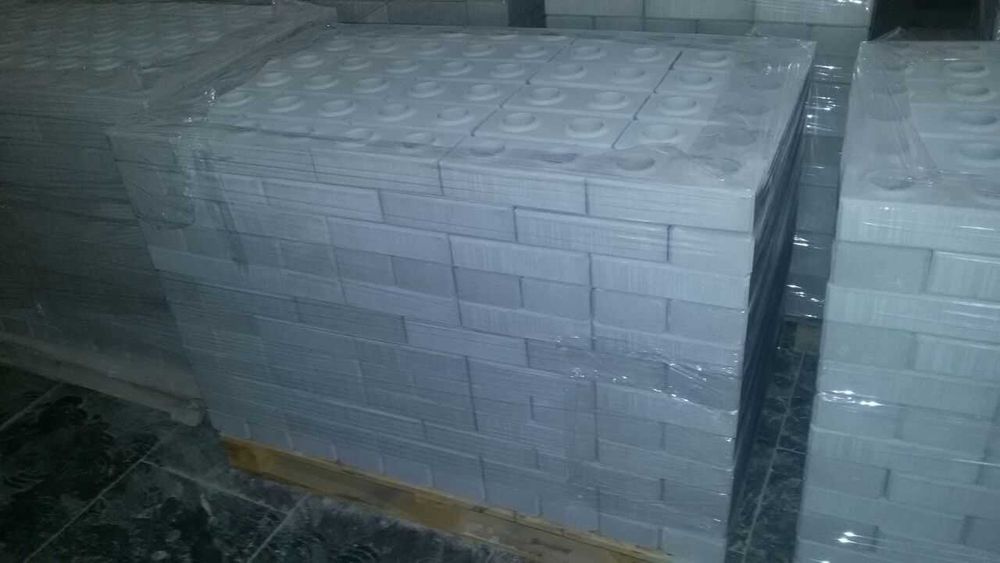 Продается станок для изготовления ЛЕГО кирпича