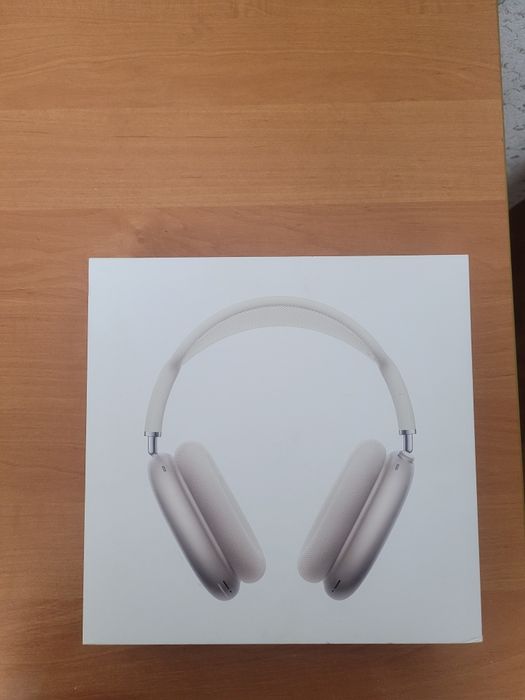 Продам AirPods Max