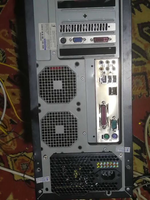 Компьютер в комплекте обменяю