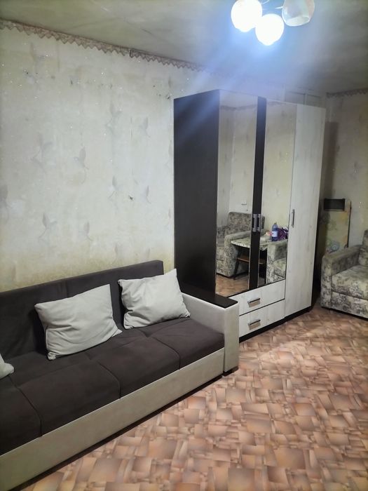 Продам 1 комнатную квартиру в центре города