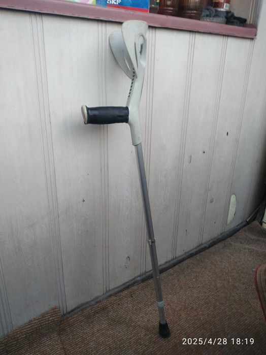 Продам костыли для ходьбы