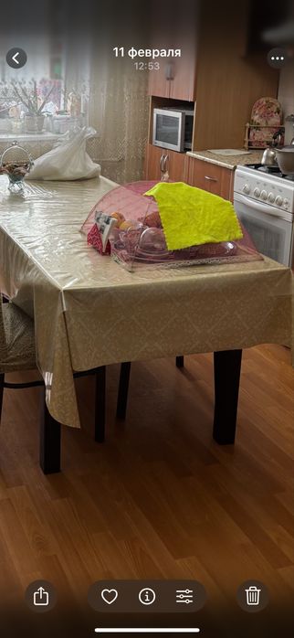 Продам кухонный стол