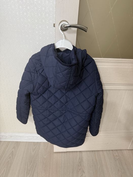 Демисезонная куртка для девочки