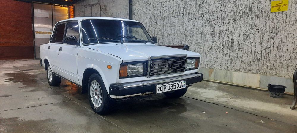 Lada 2107 sotiladi xolati zo'r holatda
