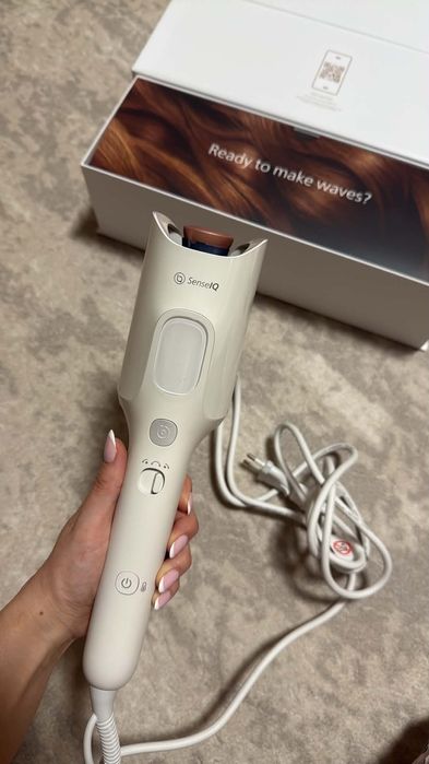 Автоматична маша за коса Philips WavePro Styler 9000 SenseIQ в отлично състояние.