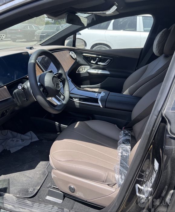 Mercedes eqe 500 full