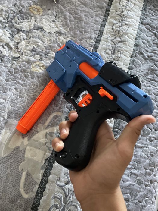 Игрушечный автомат , нуту патрон