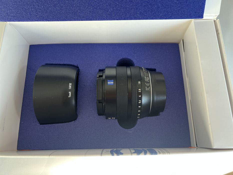 Obiectiv zeiss touit 1.8/32 montura x-mount fuji