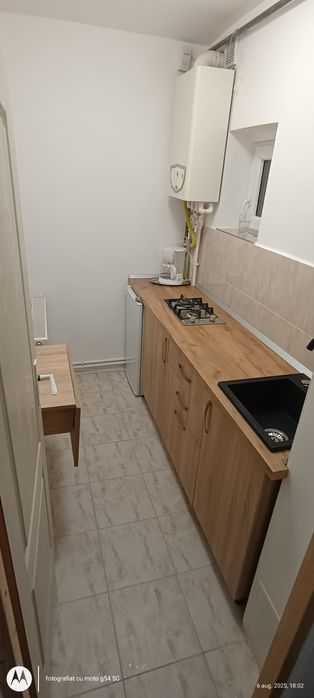 Închiriez in regim hotelier