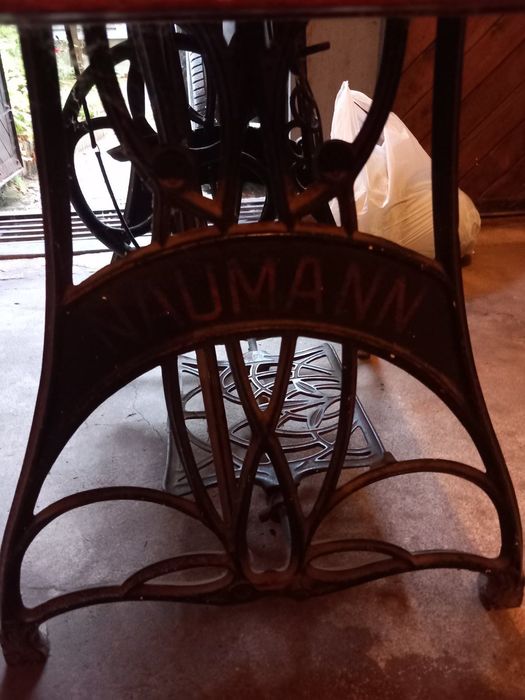 Шевна машина NAUMANN