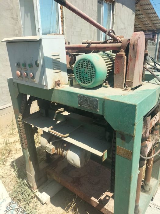 Станок для производства Сплитерного блока