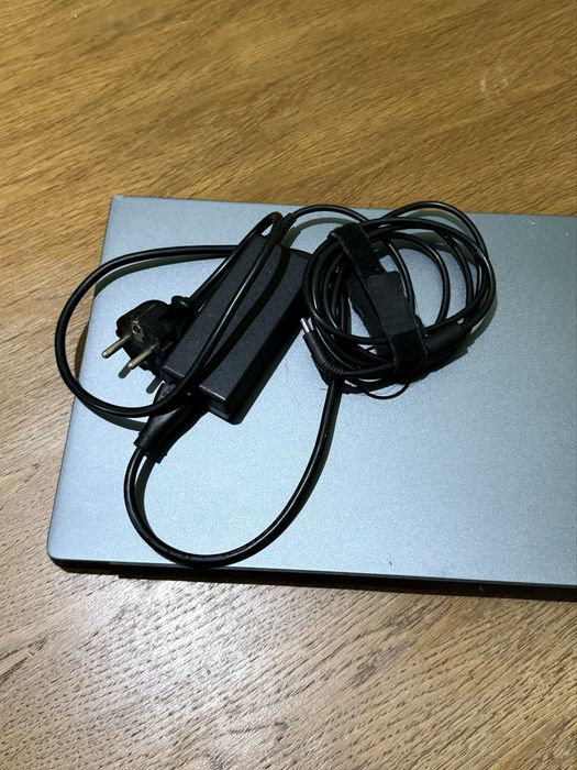 Laptop Dell Vostro 5590 – i7, 8GB RAM, Windows 11 Pro