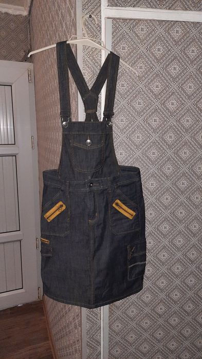 Продам джинсовую юбку.