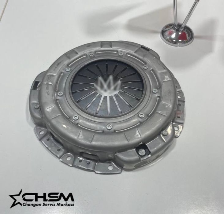 Karzina JAC, JBC va pogruzchik kara uchun