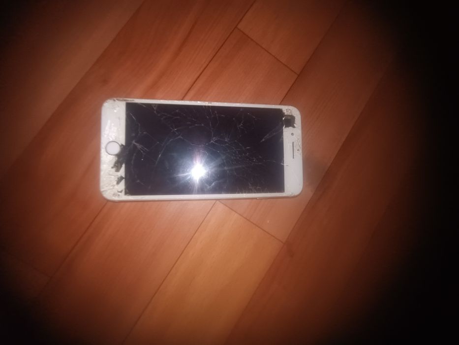 Айфон 7+ 32  гбб