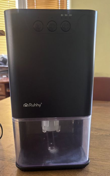 Компактен обезвлажнител RUHHY, 1,40 л, 36 W, технология на Пелтие, черен, таймер 8/12/16 часа