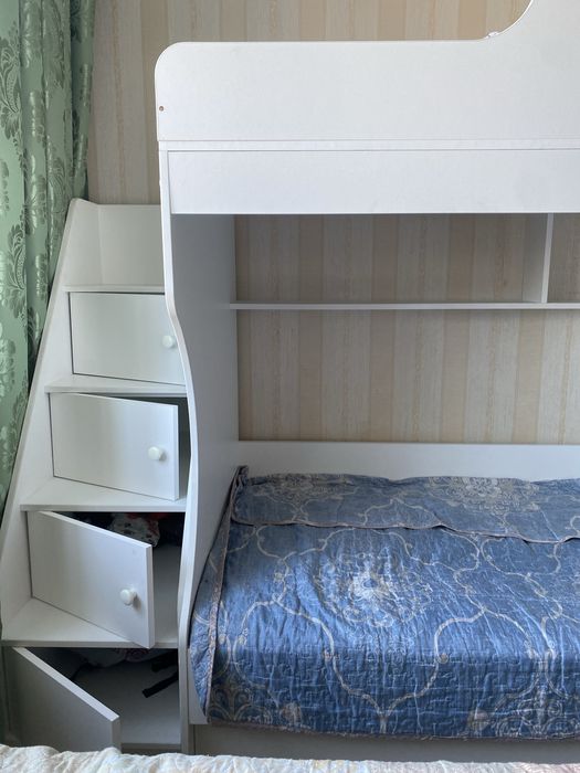 Продаётся двухъярусная кровать!