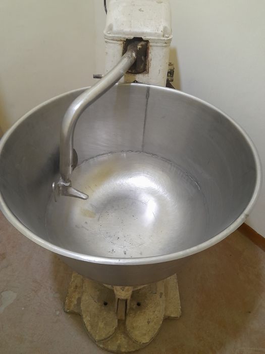 Мишалка/ Mixer хамир учун