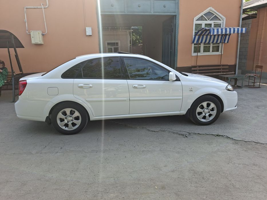 Chevrolet Lacetti / Gentra 2017 — 2
